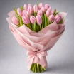 25 розовых тюльпанов с сердцем