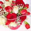 Шанель - коробка с белыми розами и тюльпанами 4