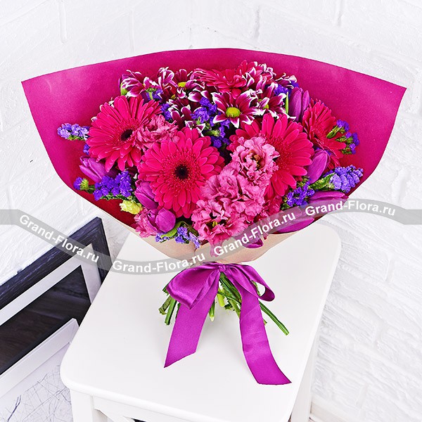 Страна Оз - букет с фиолетовой хризантемой