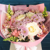 Окутывая нежностью - новый нежный букет из роз, хризантем 2