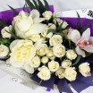 Чистая любовь  - букет из роз и орхидей 2