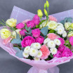 Сияй - букет с кустовыми розами и эустомами 2